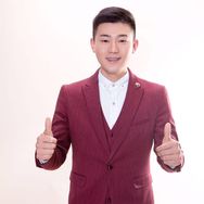 主持人何杰（全国约档）