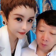 小影夫妇
