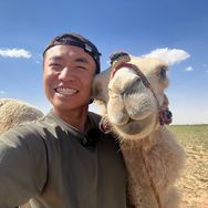 鹏飞在路上