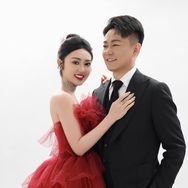 妍伊夫妇
