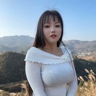 袁馨儿（腾哥防蜂服）