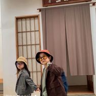 两个小盆友童品