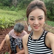 鹿鹿在农村
