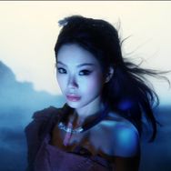 抖音明星八卦排行榜第15名万妮达Vinida,新榜指数877.2000,新增作品数1,分享数8335,评论数1701,点赞数6.81w,新增粉丝数9446,累计粉丝数338.95w