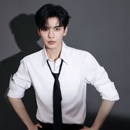抖音影视综艺排行榜第3名毕雯珺,新榜指数922.7000,新增作品数1,分享数3.1w,评论数1.51w,点赞数38.35w,新增粉丝数10.20w,累计粉丝数261.46w