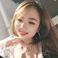 莹莹💕每晚七点直播