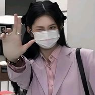 小霓娜