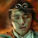 何时葡萄先熟透 .