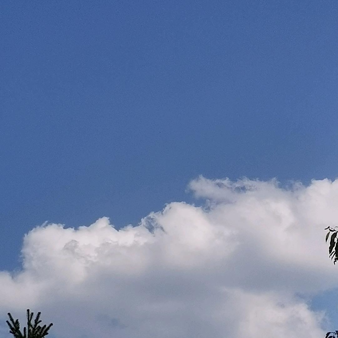 蓝天白云