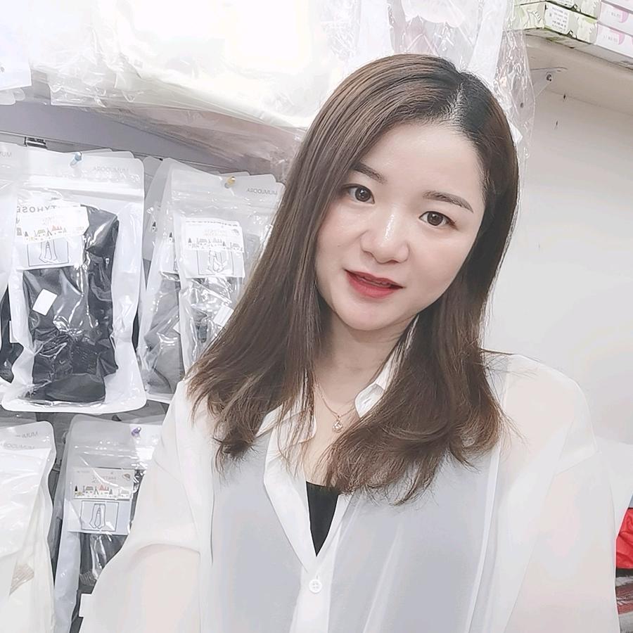 优悠童装店