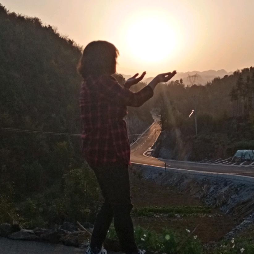 Lzc🐒🧔zq🐷👧zyx🐷🙇