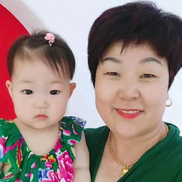 豌豆姥姥    (南营市场  露语服饰)