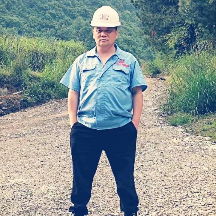 修铁路的人
