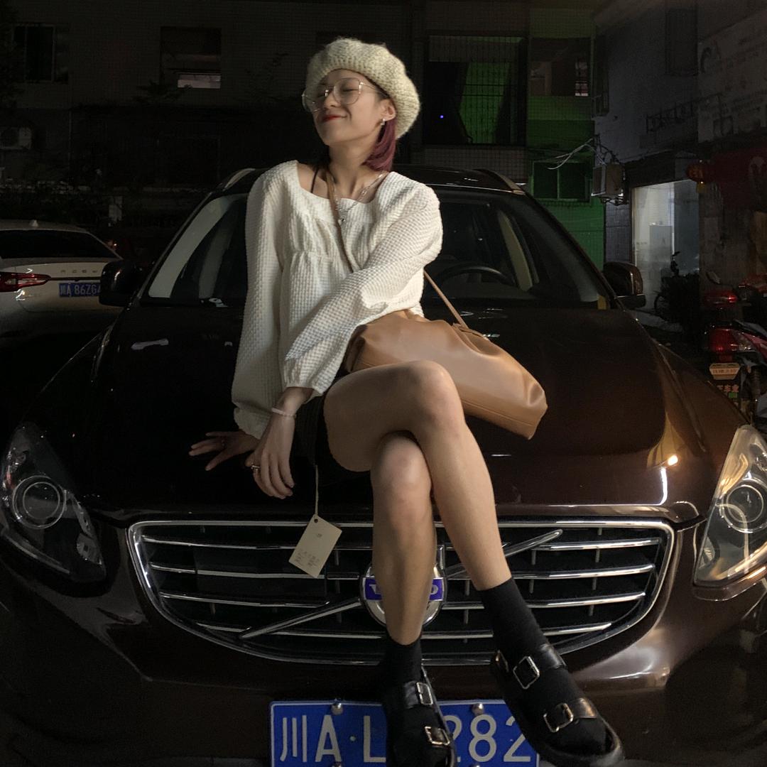 小巴。