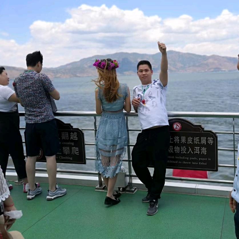 岑溪恩恩榴莲,批发