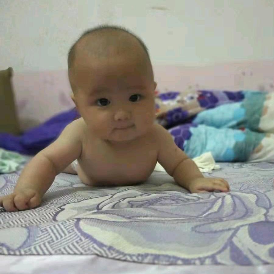 ╭( ′• o •′ )╭☞云