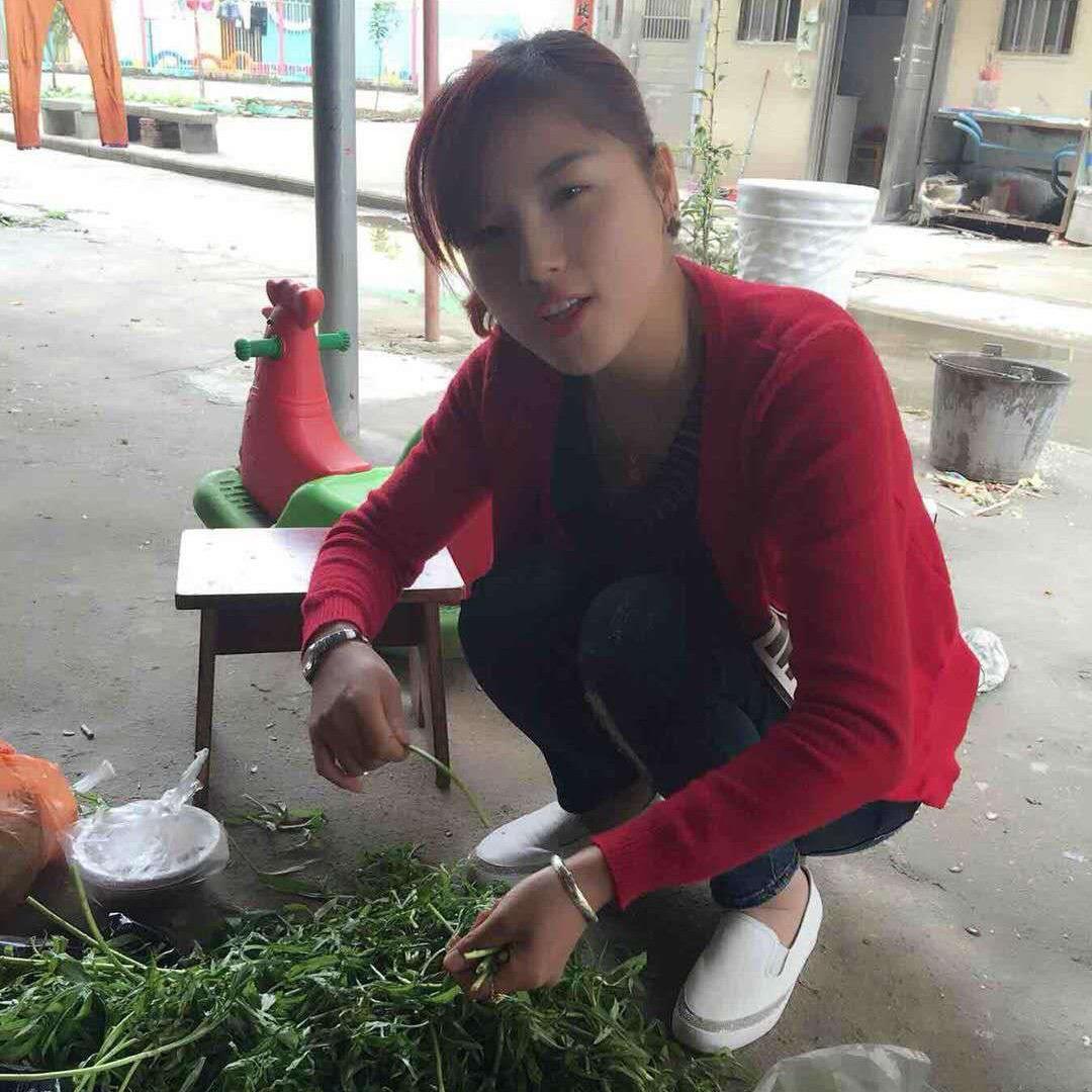 小红