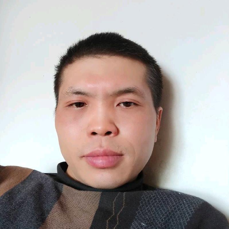 只瞄准不开枪