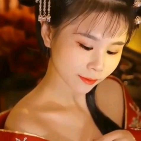 🌸小钢琴🌸