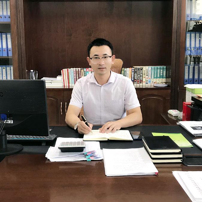 小郝同学