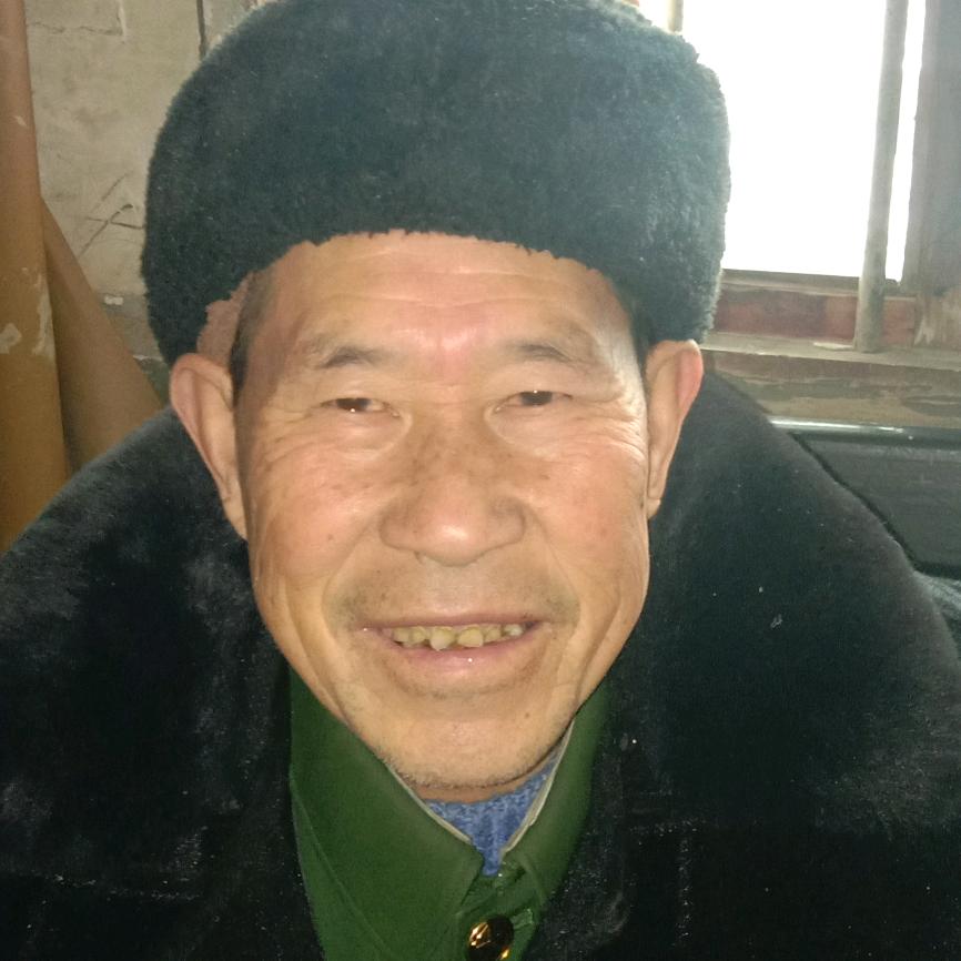老王。