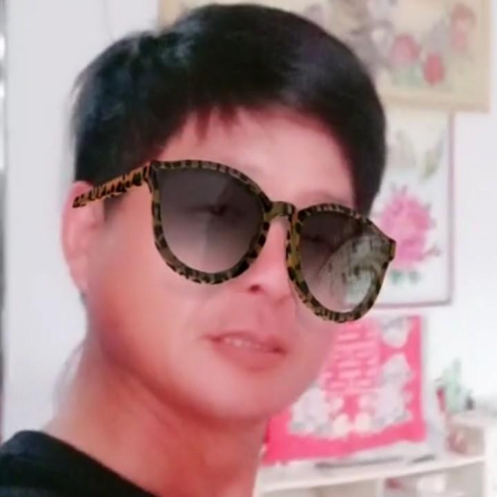 老王✌️✌️