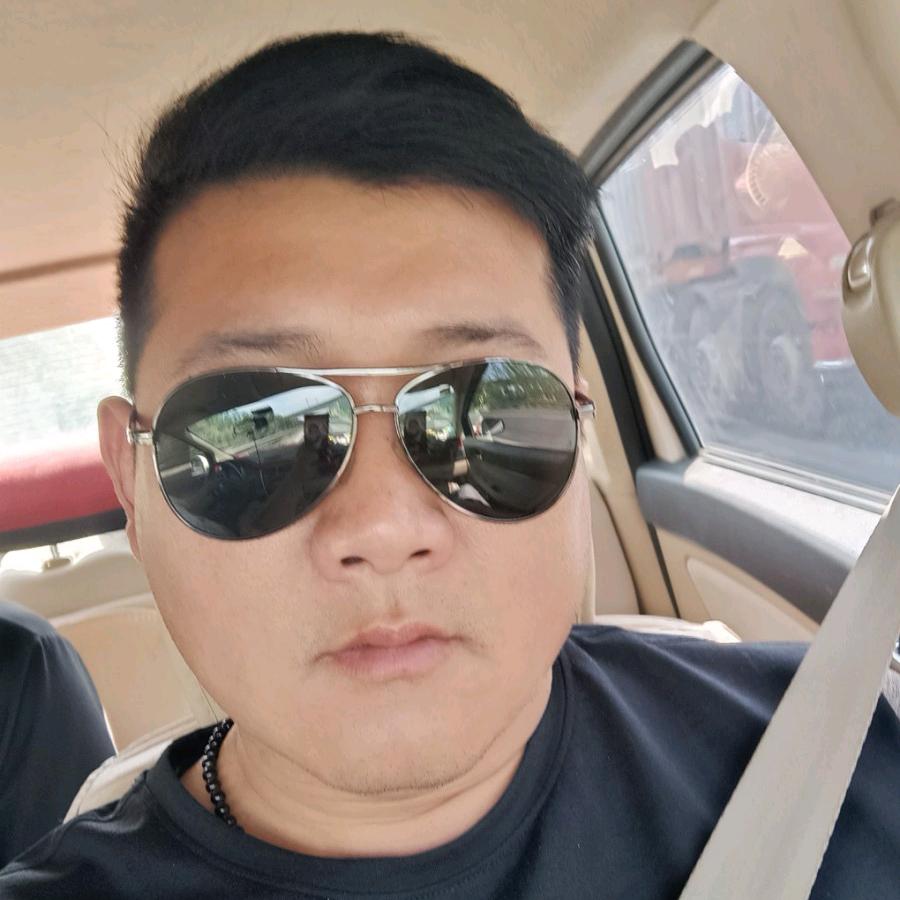 已不是少年