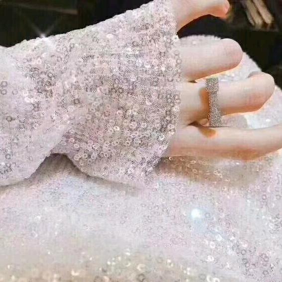 慕莹