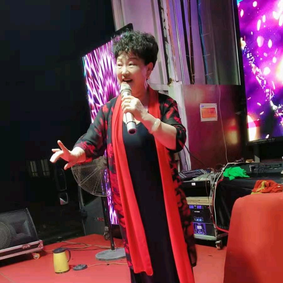 英姿飒爽《曲》