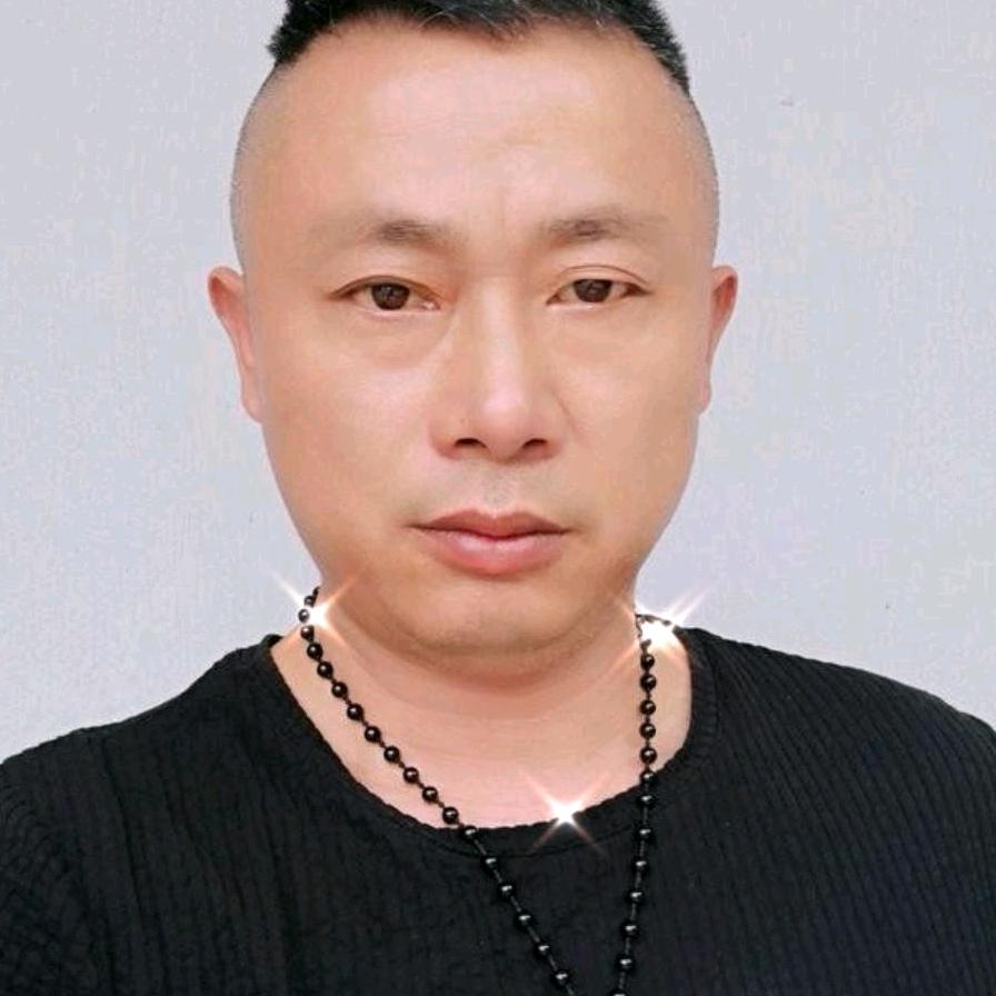 马飛