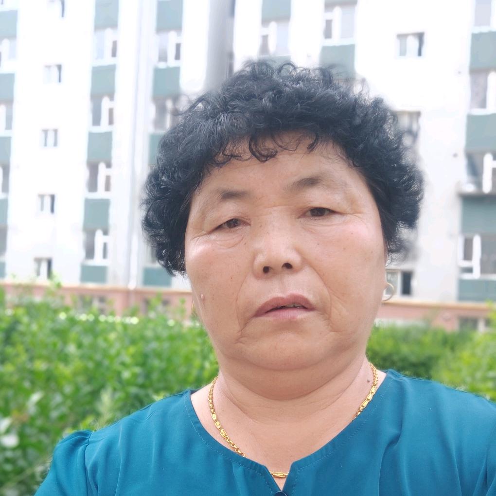 活泼老太太