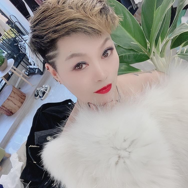 蓝倪