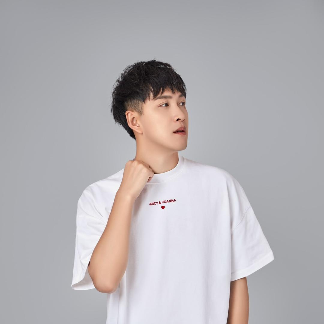 潮爸老刘小卖部