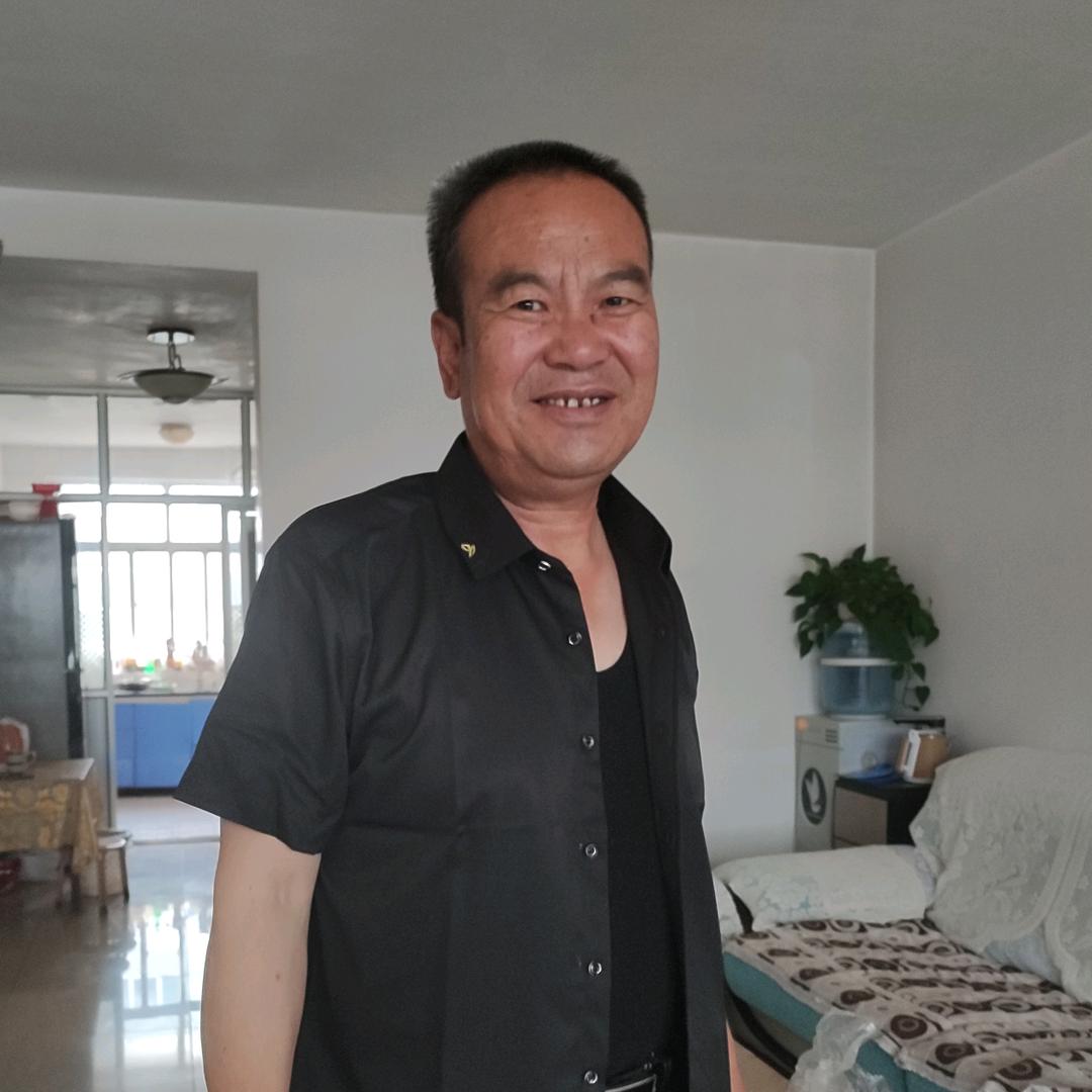 小汤圆的爷爷