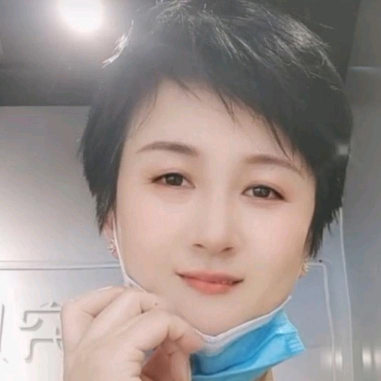 燕语  知喜花艺