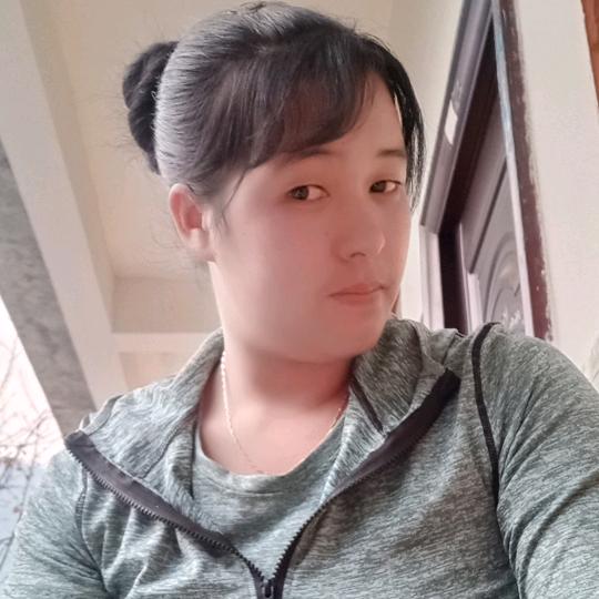 三宝妈    金花