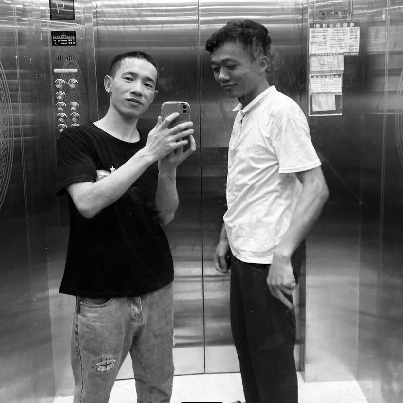 大家好我是吉吉