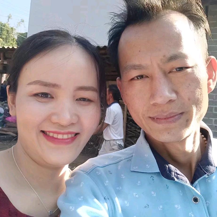 不是岁月消磨了狂野，而是故事教会了平凡