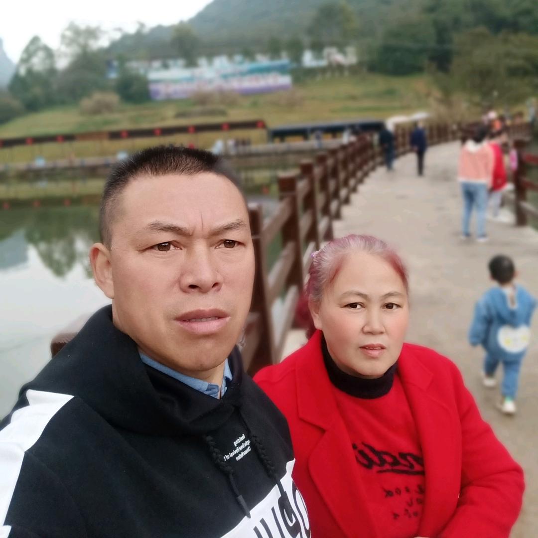 周国松