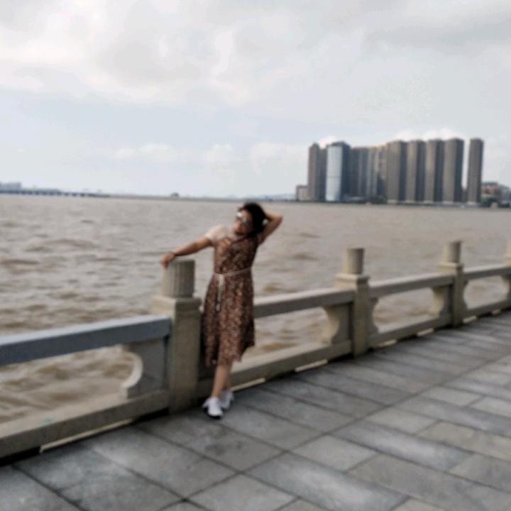 浩浩妈