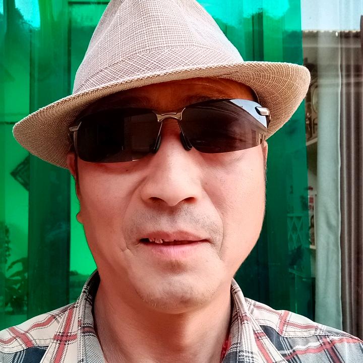 老大到此一游