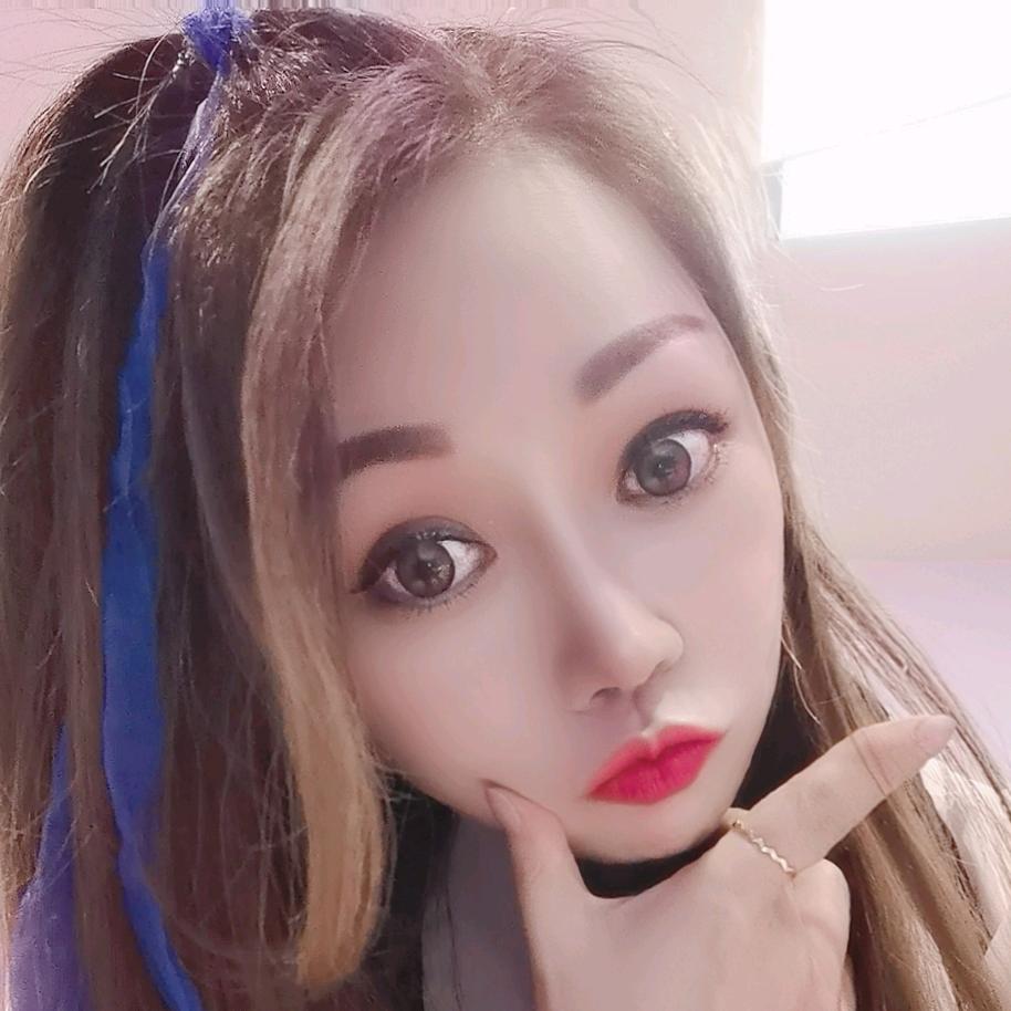 依依💫
