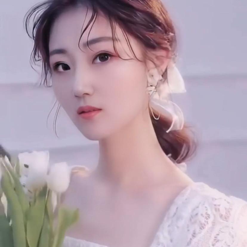翎羽菲妃