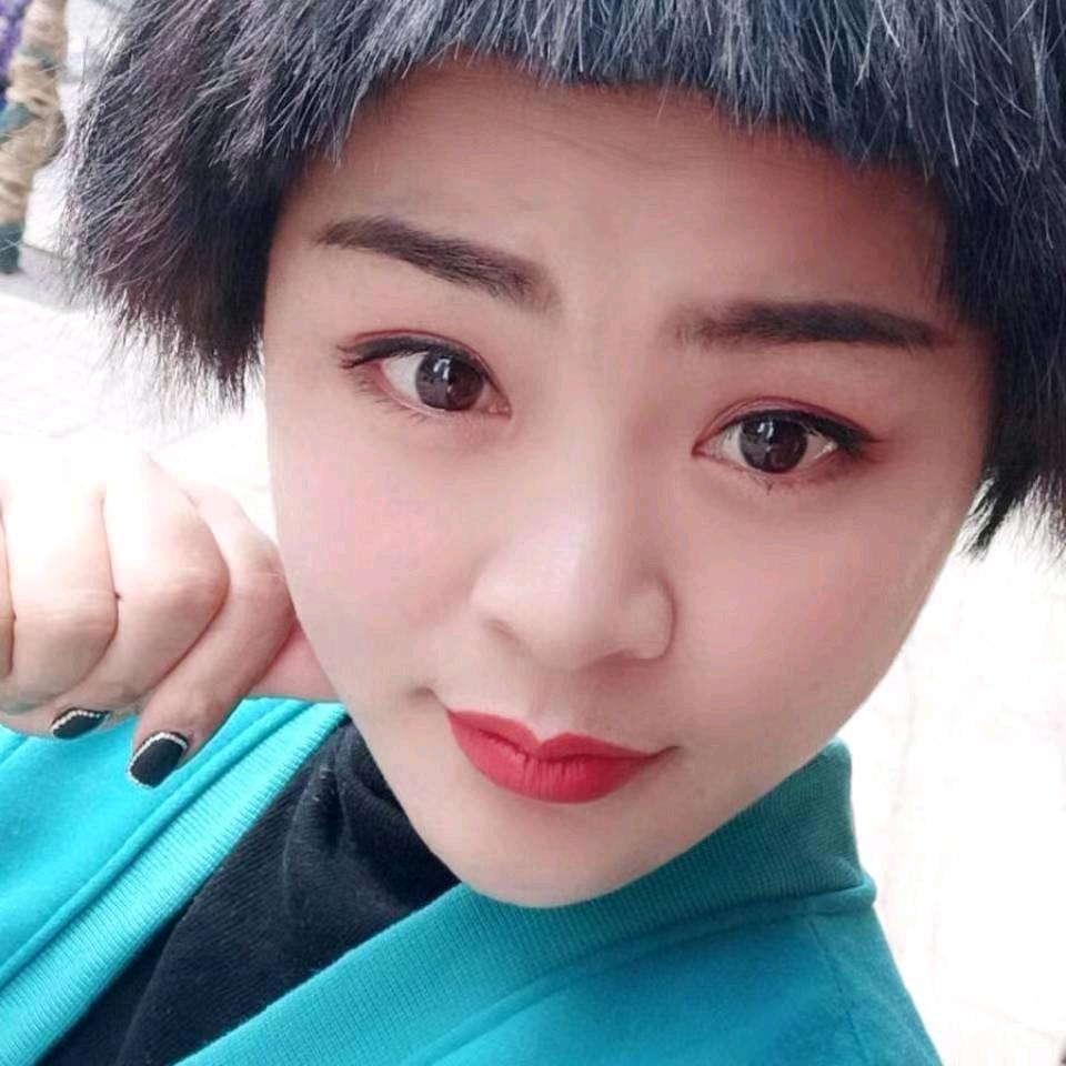 连阿品（天淑洗发水老板）