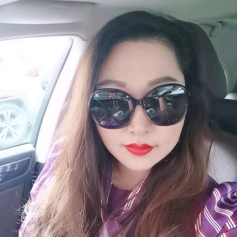 翩若惊鸿，婉如游龙