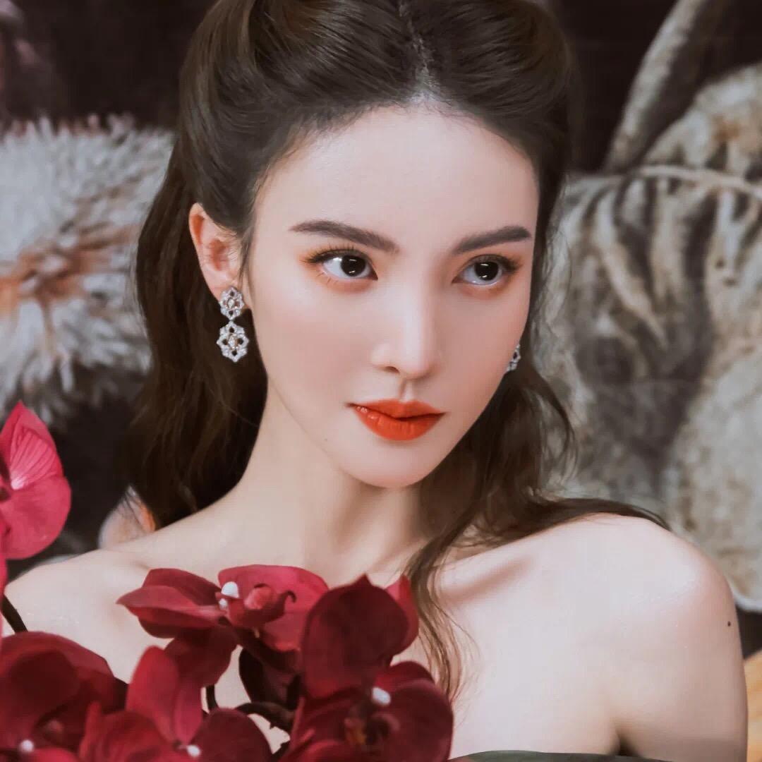 萌萌
