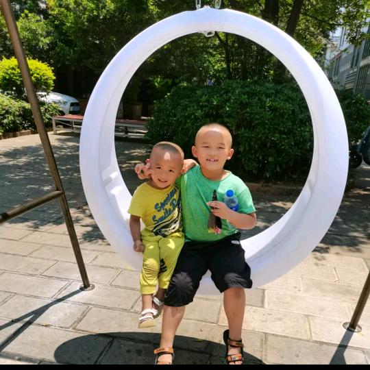 Lqq