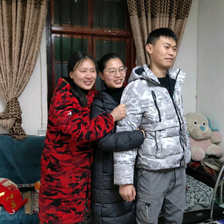 王琼瑛
