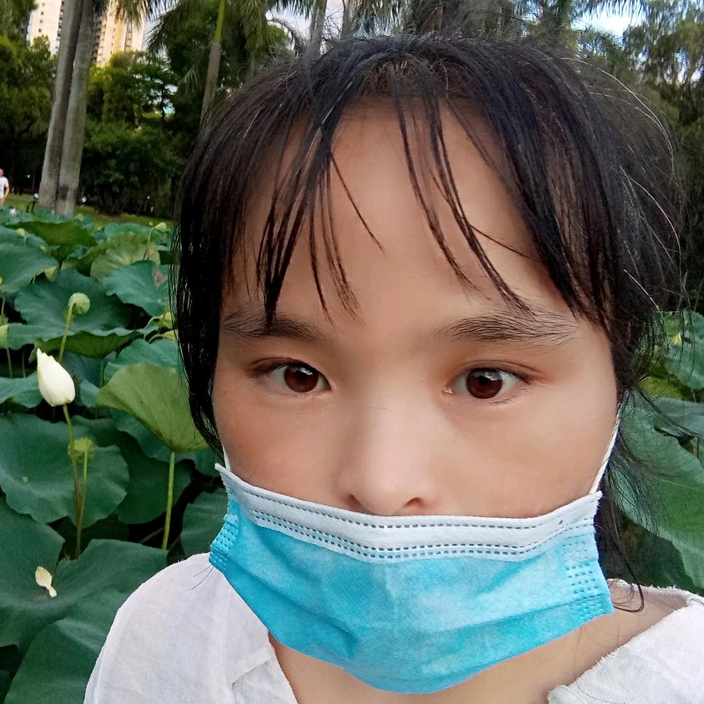 帅哥美女的妈妈