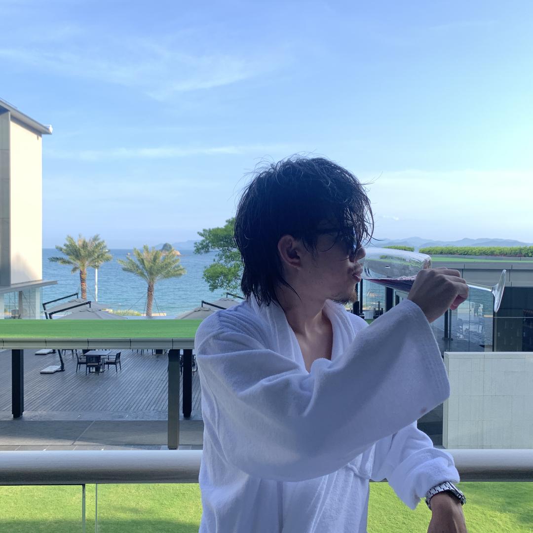 LESSMORE创始人herry